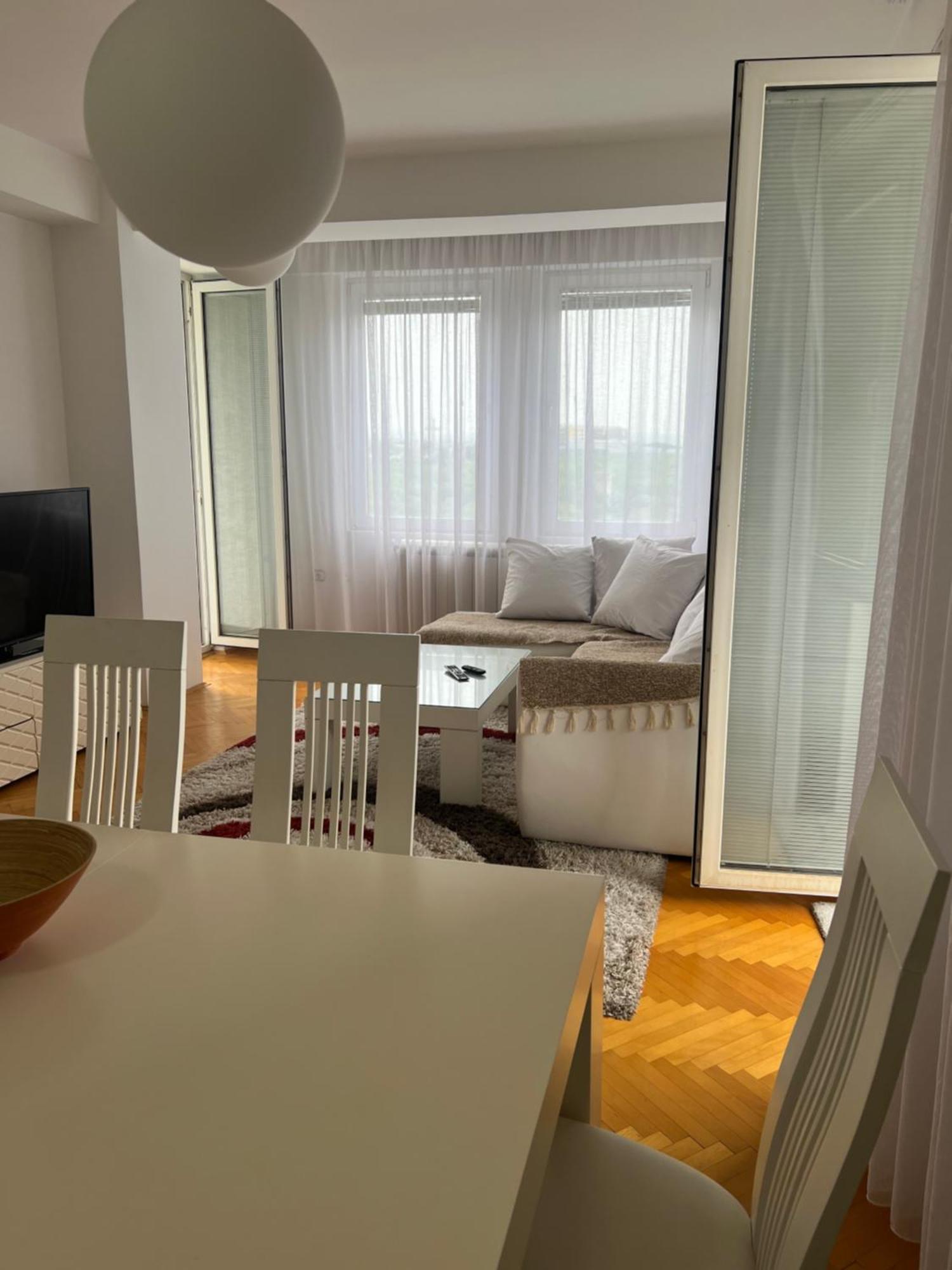 Karas Apartments Skopje Bagian luar foto